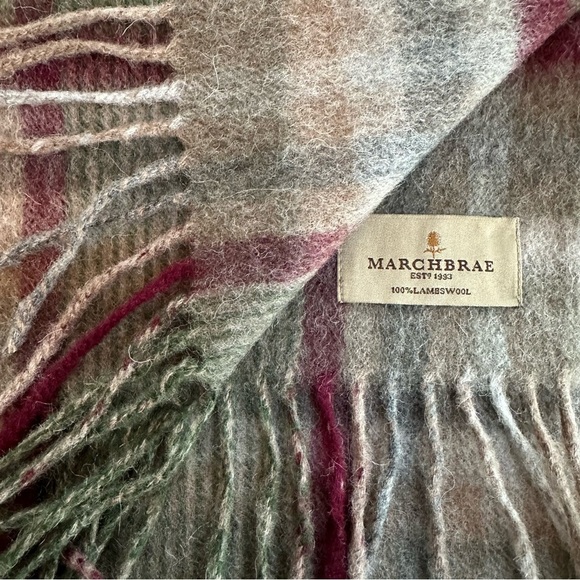 Marchbrae 100% Lambswool Tartan Plaid Scarf, Made in Scotland - Picture 4 of 6